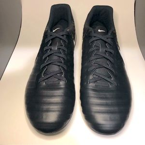 NIKE TIEMPO RIO IV FG Soccer Cleats NWOT Black